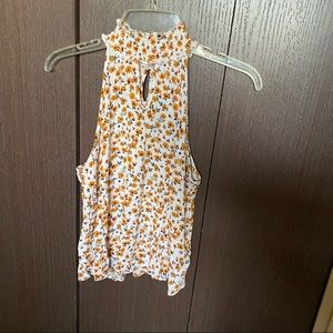 Floral Tank with Keyhole Opening